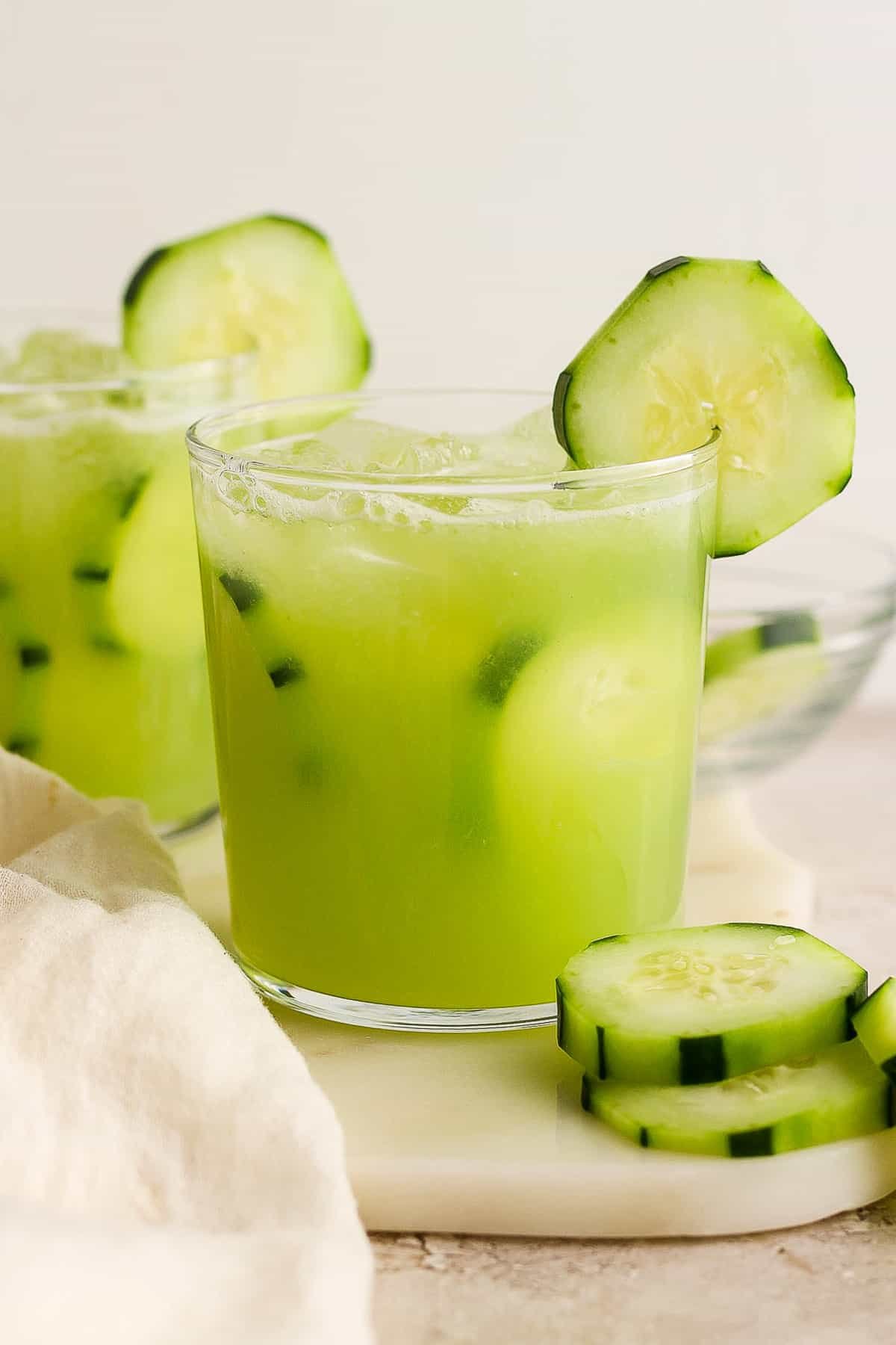 Agua Pepino Limón 1LT